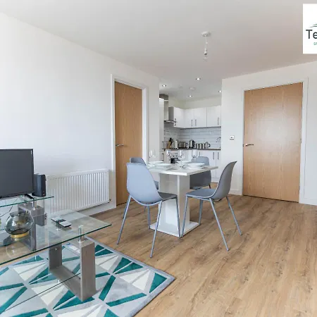 Marigold At Telly Homes: With Wifi * Birmingham