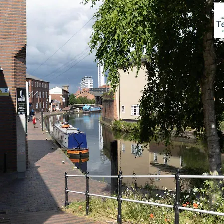 Marigold At Telly Homes: With Wifi Apartment Birmingham